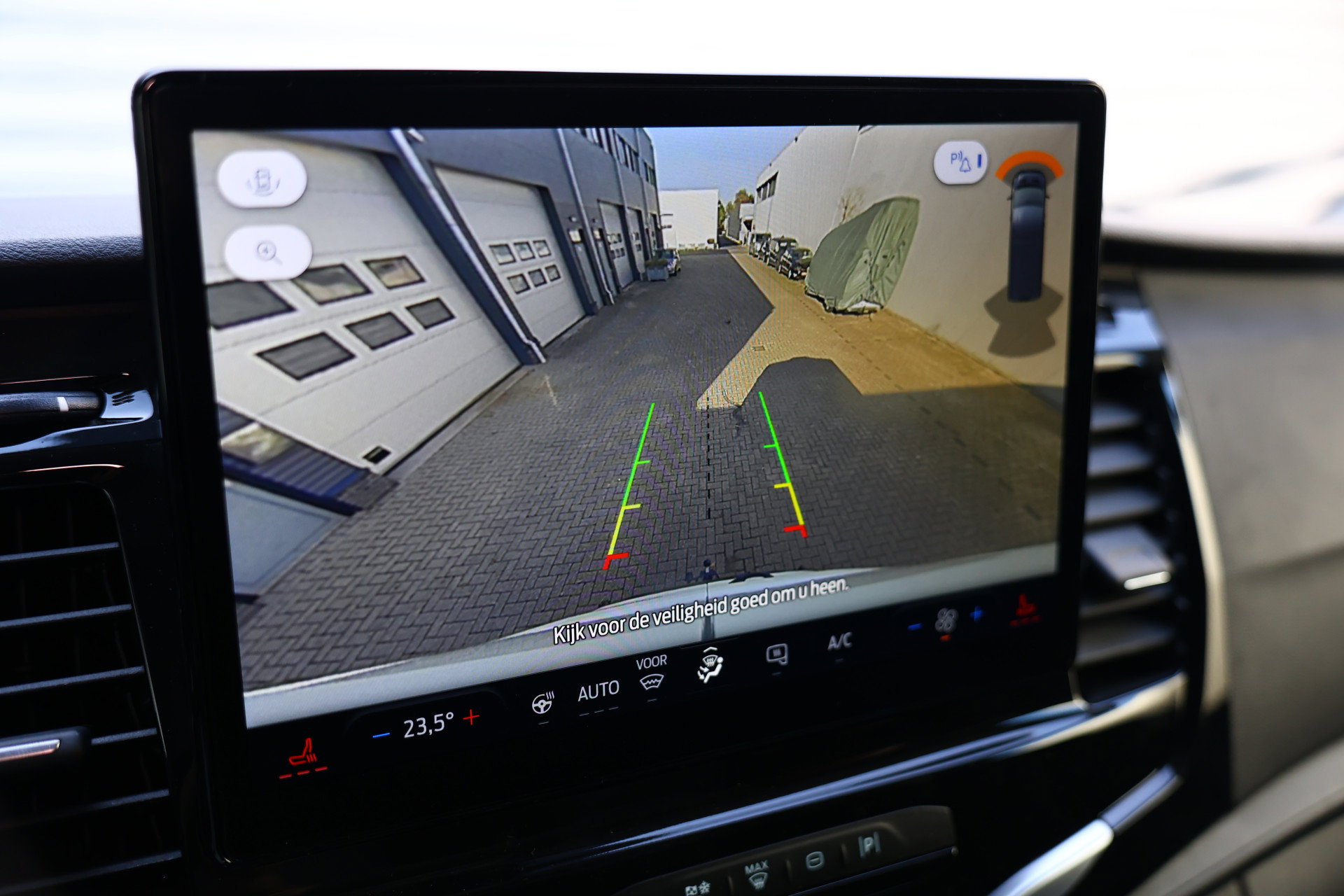 Ford 350 2.0 TDCI L2H2 Model 2025 Trend CARPLAY NAVI ACC TACHO STOELVW THAAK '24 bpm vrij - foto 30