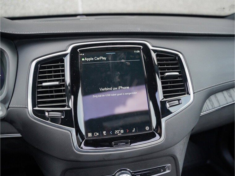 Apple carplay