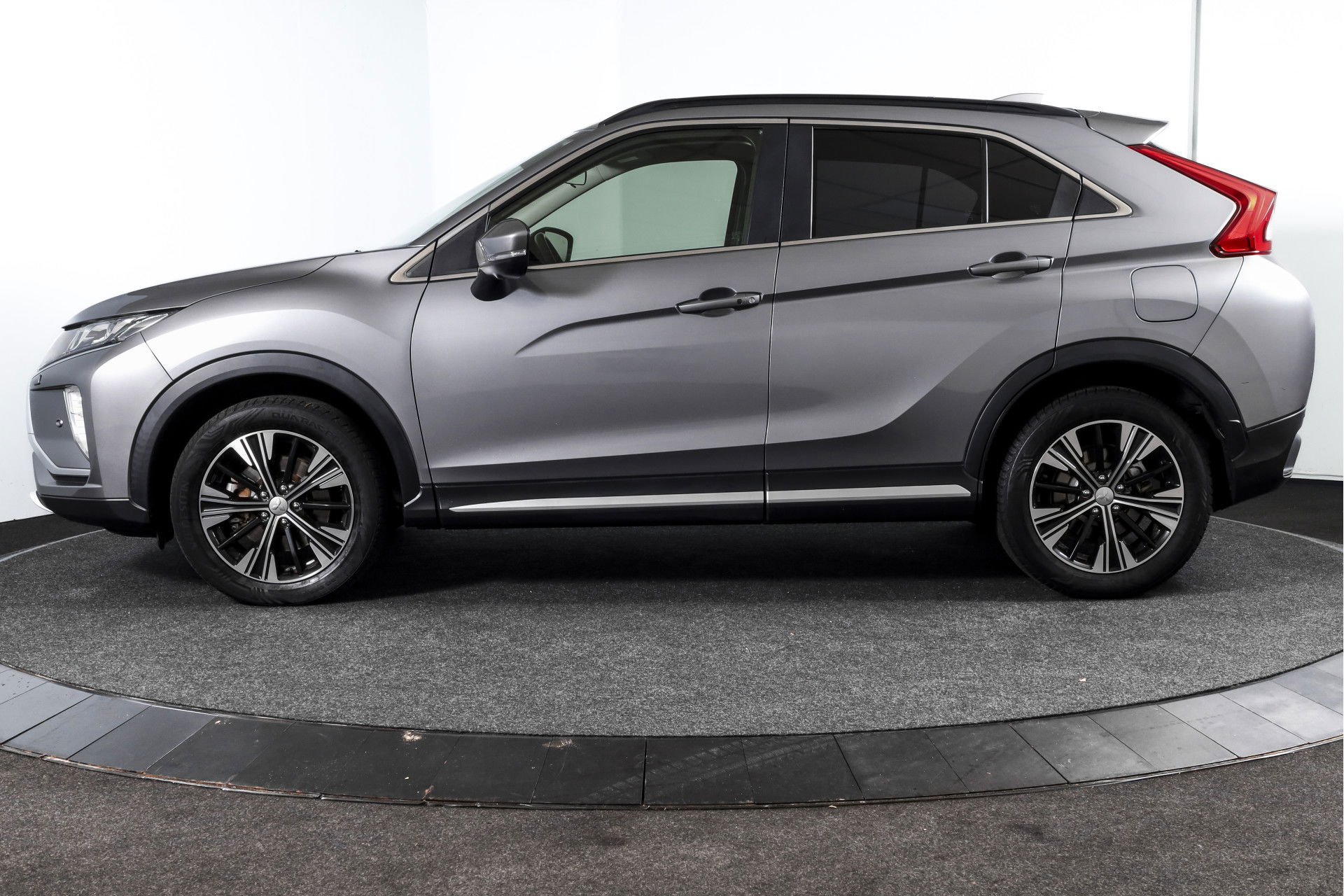 Mitsubishi - Eclipse Cross