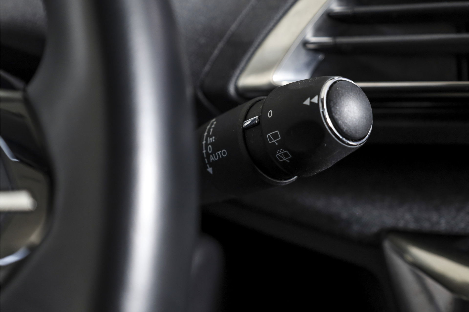 Peugeot - 3008