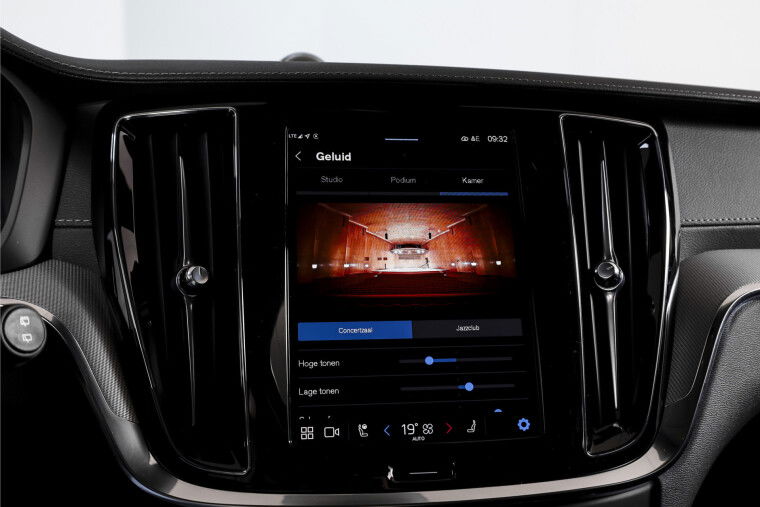 Volvo - V60