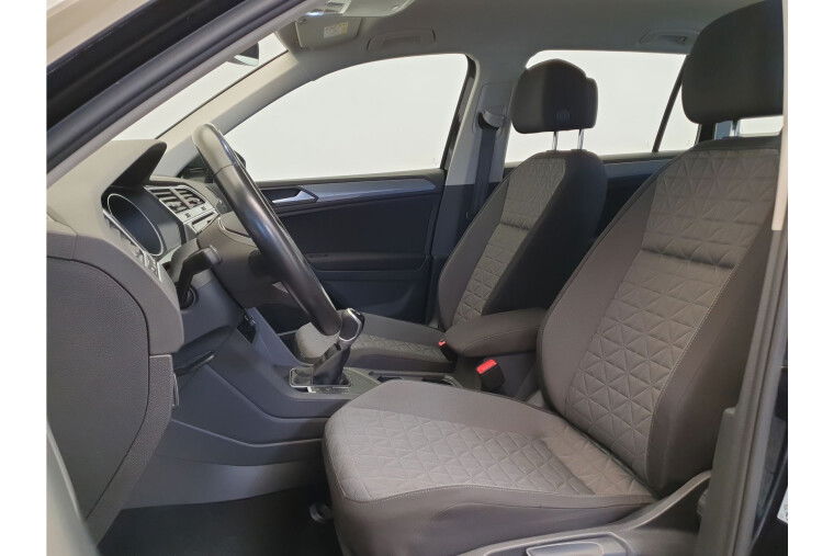 Volkswagen Tiguan 1.5 TSI 150pk Life ACC, Stoelverwarming, Elektrische trekhaak,