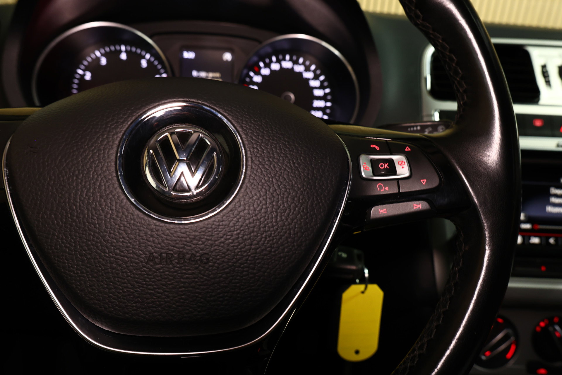 Volkswagen 1.2 TSI Highline 90dkm AIRCO ACC STOELVW "16 - foto 14