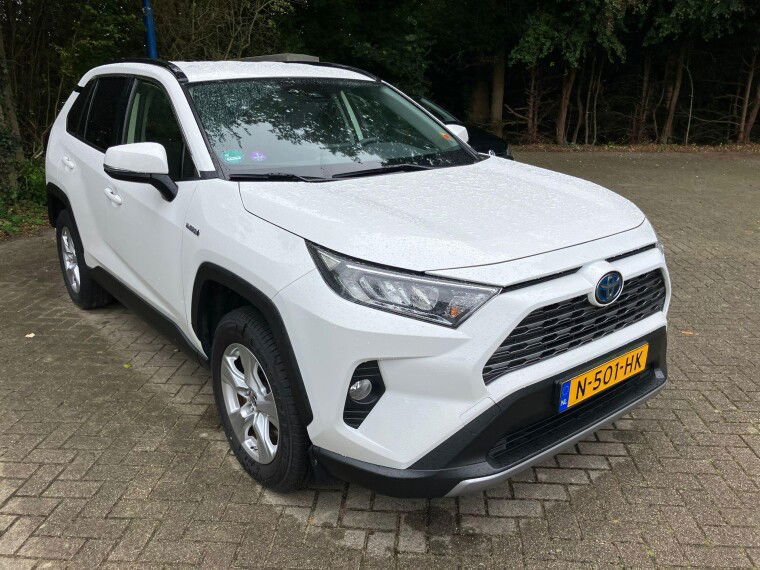 Toyota RAV4 2.5 Hybrid Business