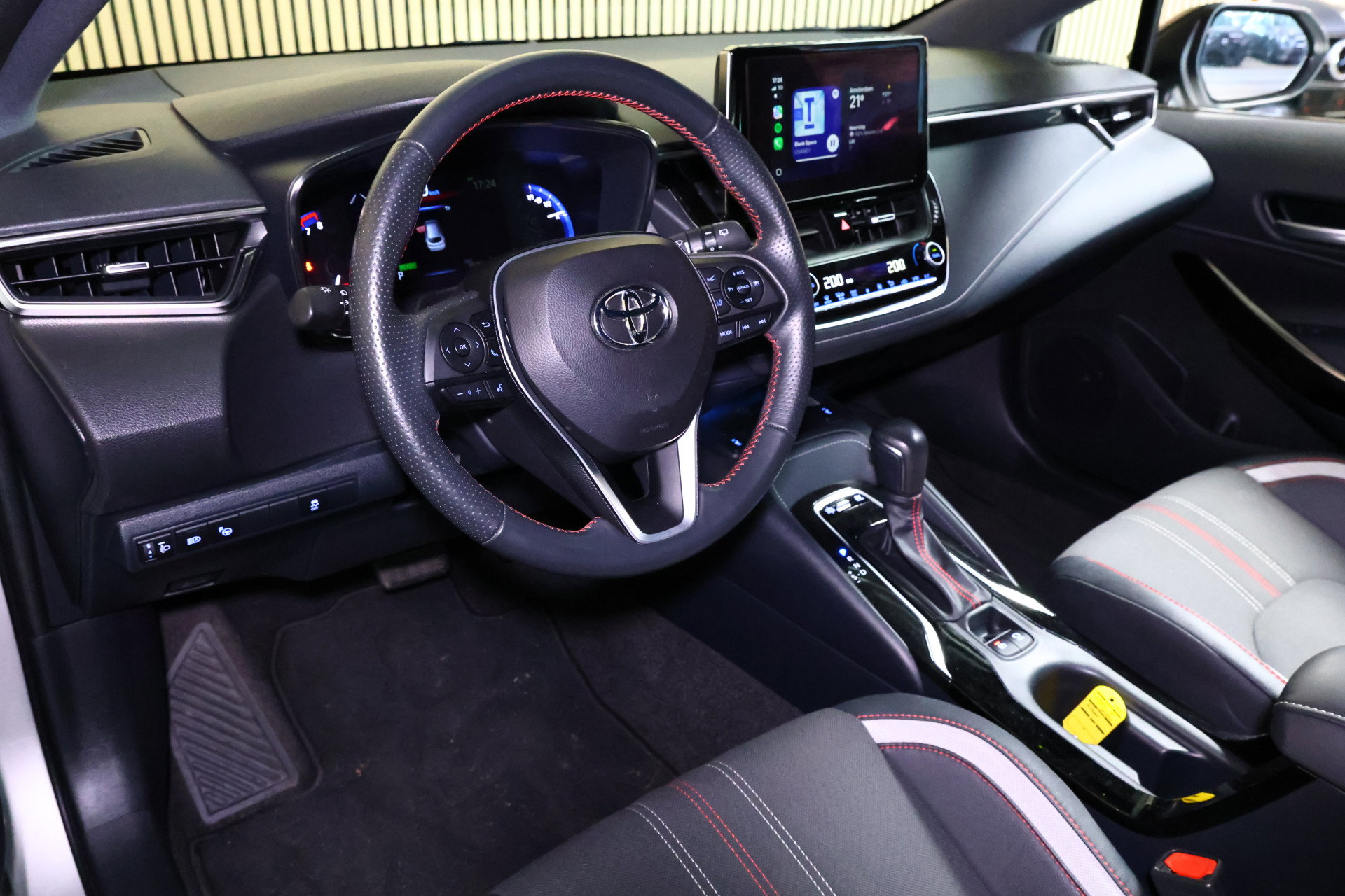 Toyota 2.0 Hybrid Business GR-Sport AVM NAVI CARPLAY CAMERA LANE '22 - foto 23