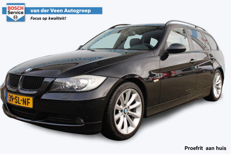 Foto van BMW 3 Serie Touring 320i High Executive