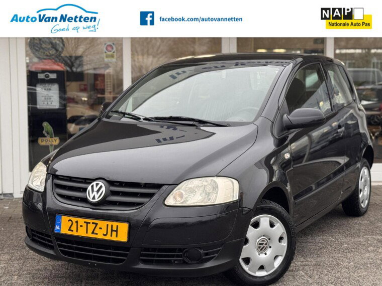 Foto van Volkswagen Fox 1.4i 75pk,Trendline uitv.,Airco,elek pakket,cpv,radio!