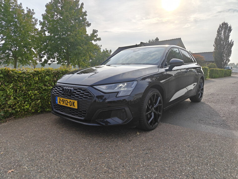 Foto van Audi A3 Sportback 30 TFSI Pro Line