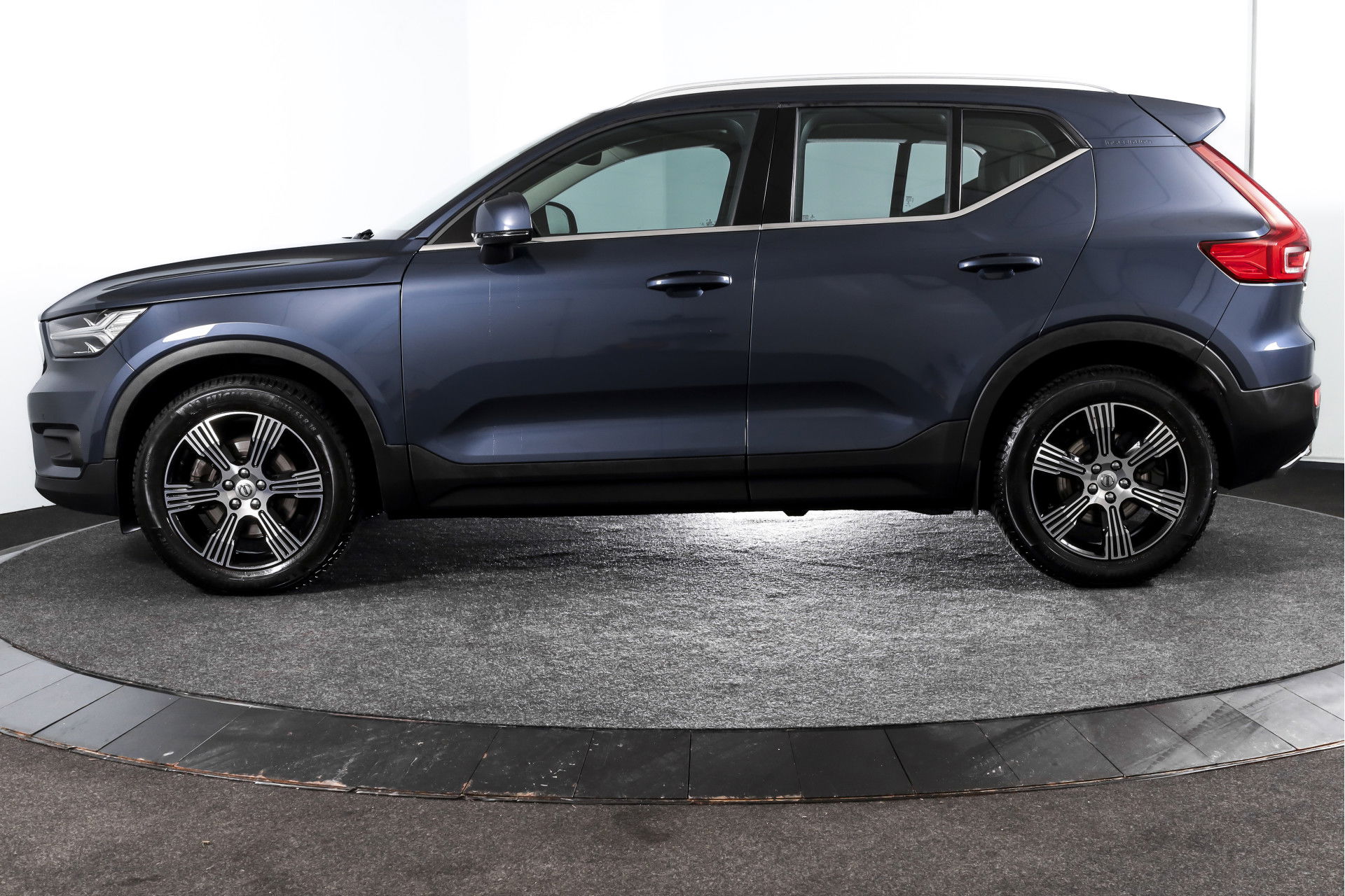 Volvo - XC40