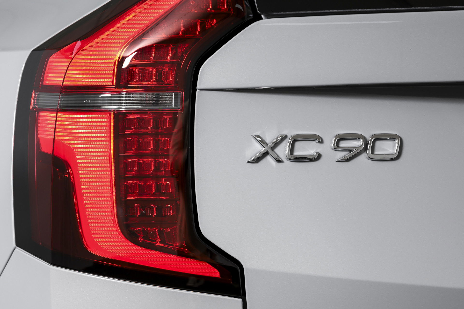 Volvo - XC90