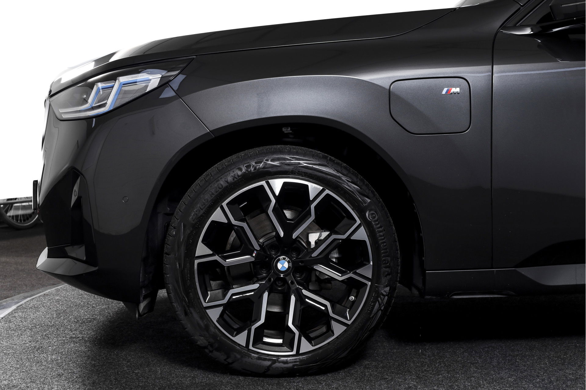 BMW - X3