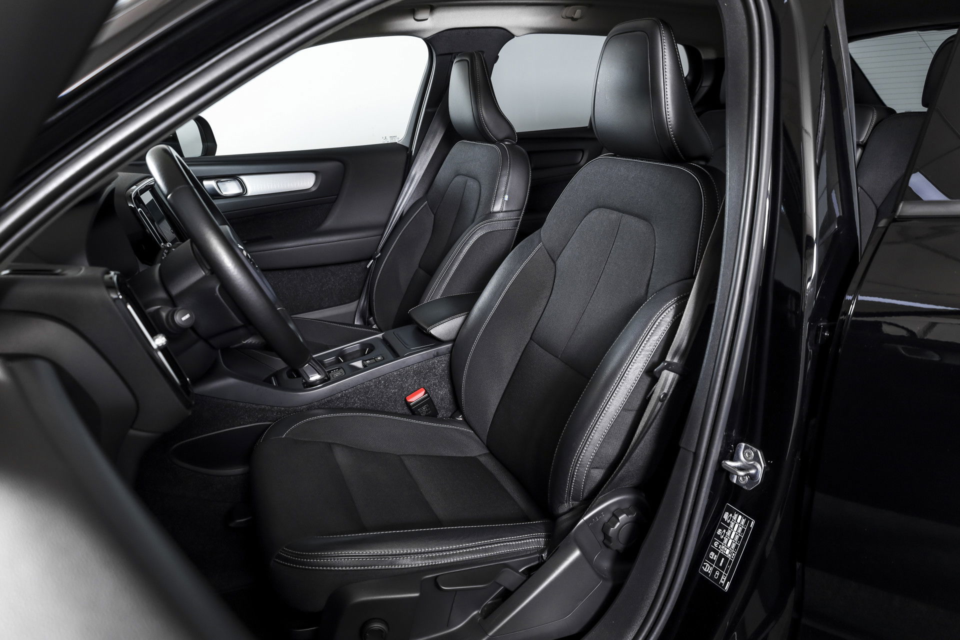 Volvo - XC40