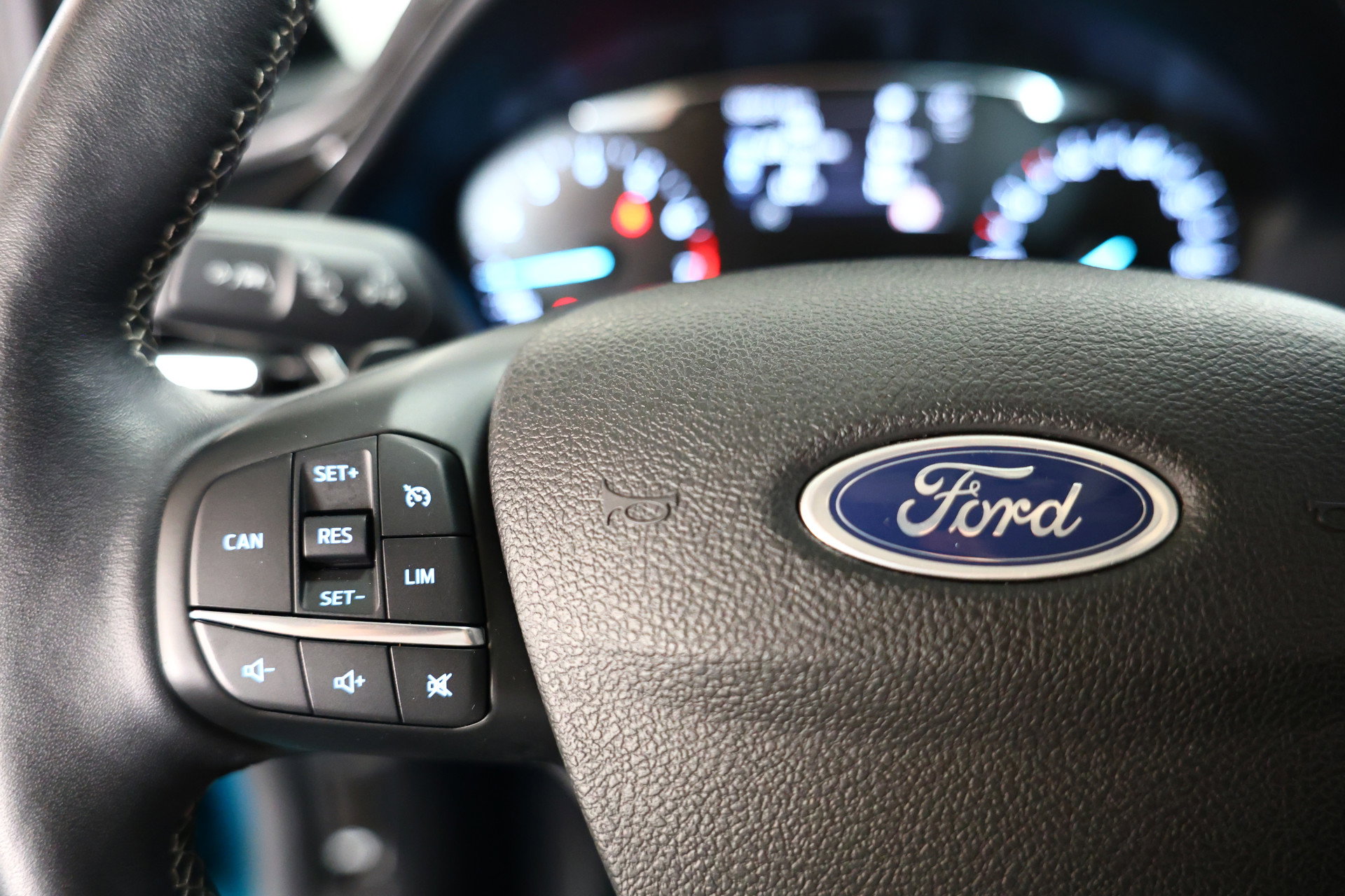 Ford 1.0 EcoBoost Titanium NAVI Automaat Camera PDC 4 x OP VOORRAAD Ass. - foto 12