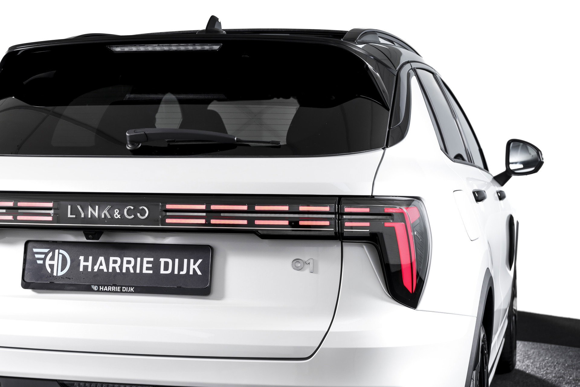 Lynk & Co - 01