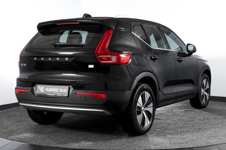 Volvo - XC40