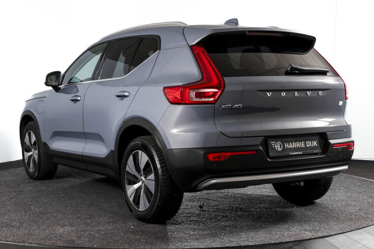 Volvo - XC40