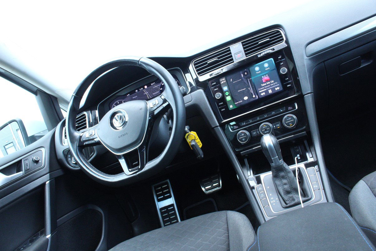Volkswagen Variant 1.5 TSI DSG Highline PANO VIRTUAL CARPL ACC STUURVW '19 - foto 29