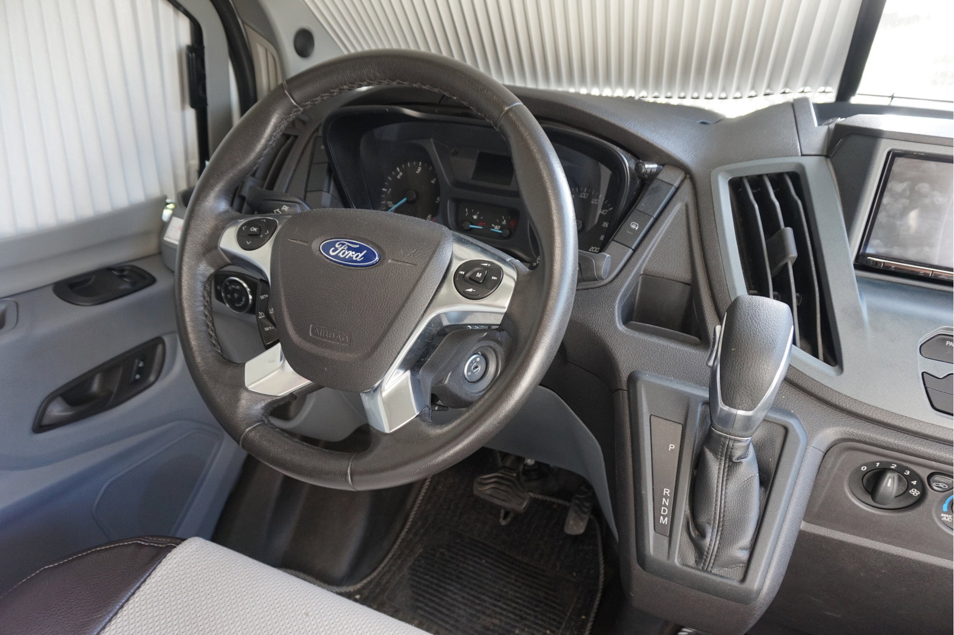 Challenger GENESIS 280 ZX 170pk AUTOM CARPLAY CAM AIRCO Elek Hefbed Zeer ruime indeling - foto 9