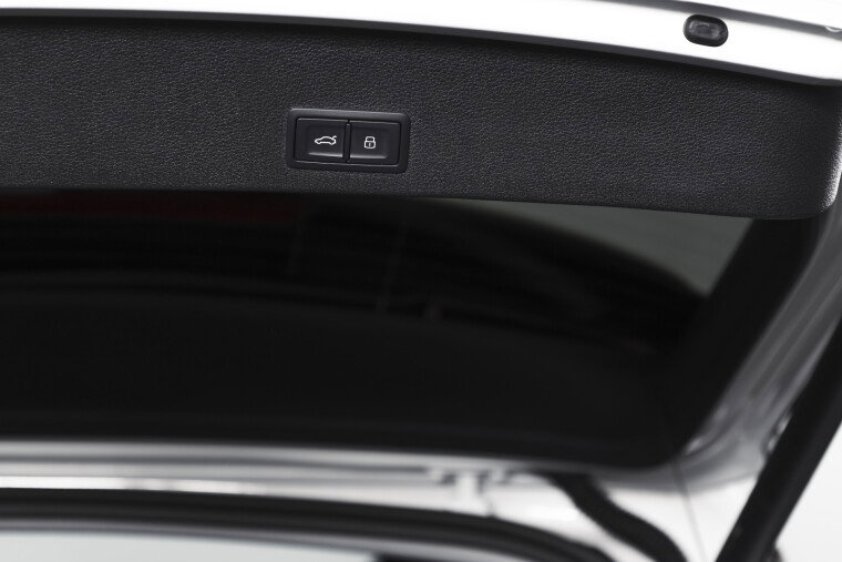 Audi - Q2