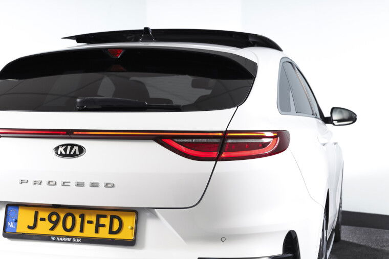 Kia - ProCeed