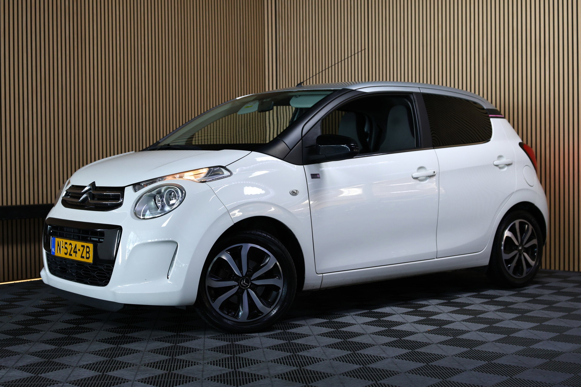 Citroën 1.0 VTi Elle AVM CARPLAY NAVI CLIMA CAMERA CRUISE BT 2018 - foto 2