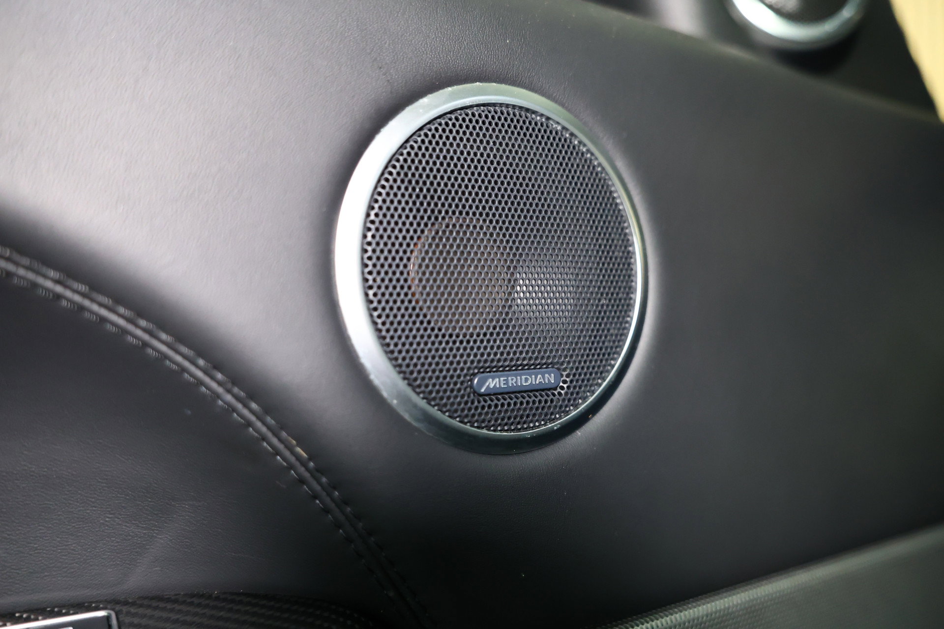 Land Rover 5.0 V8 Supercharged SVR Carbon Edition AVM Full Option! - foto 18