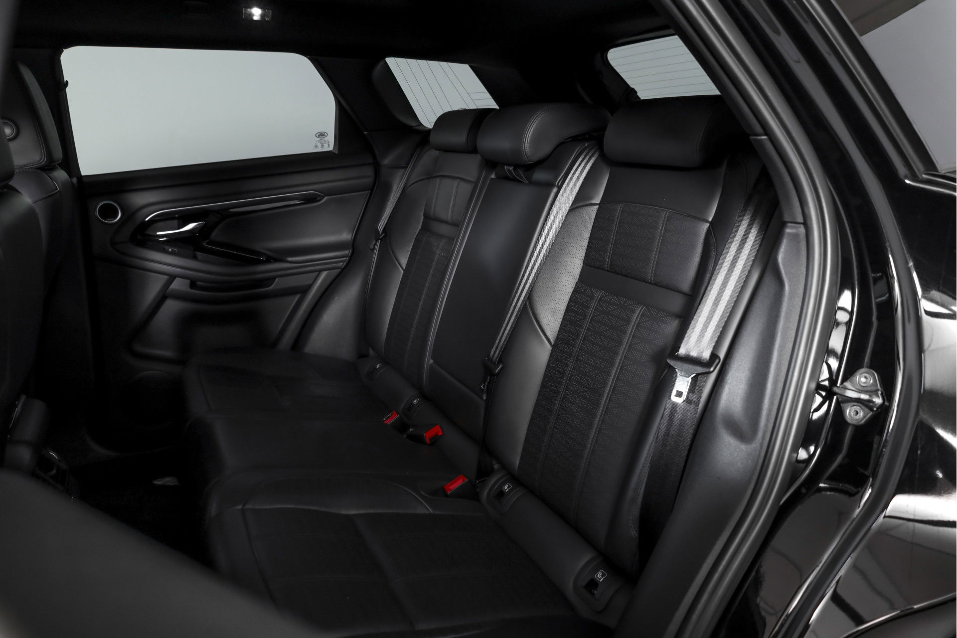 Land Rover - Range Rover Evoque