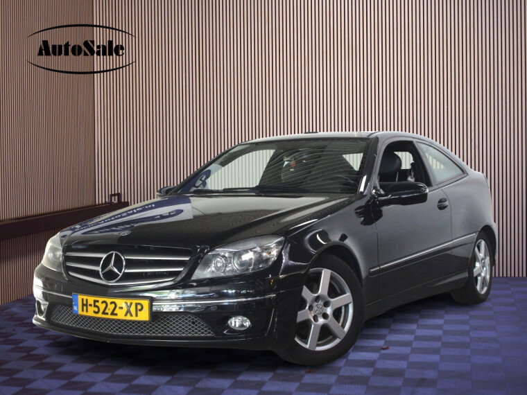 Mercedes-Benz 180 K. AUT XENON LEDER PANO BLEUT PDC '09