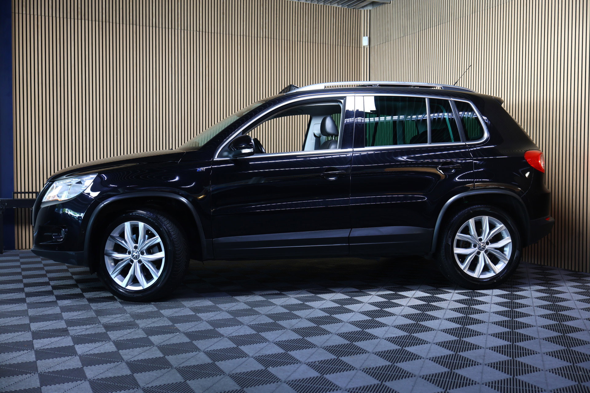 Volkswagen 1.4 TSI SPORT STYLE LEDER PANORAMADAK NAVI CRUISE PARK ASSIST'10 - foto 12
