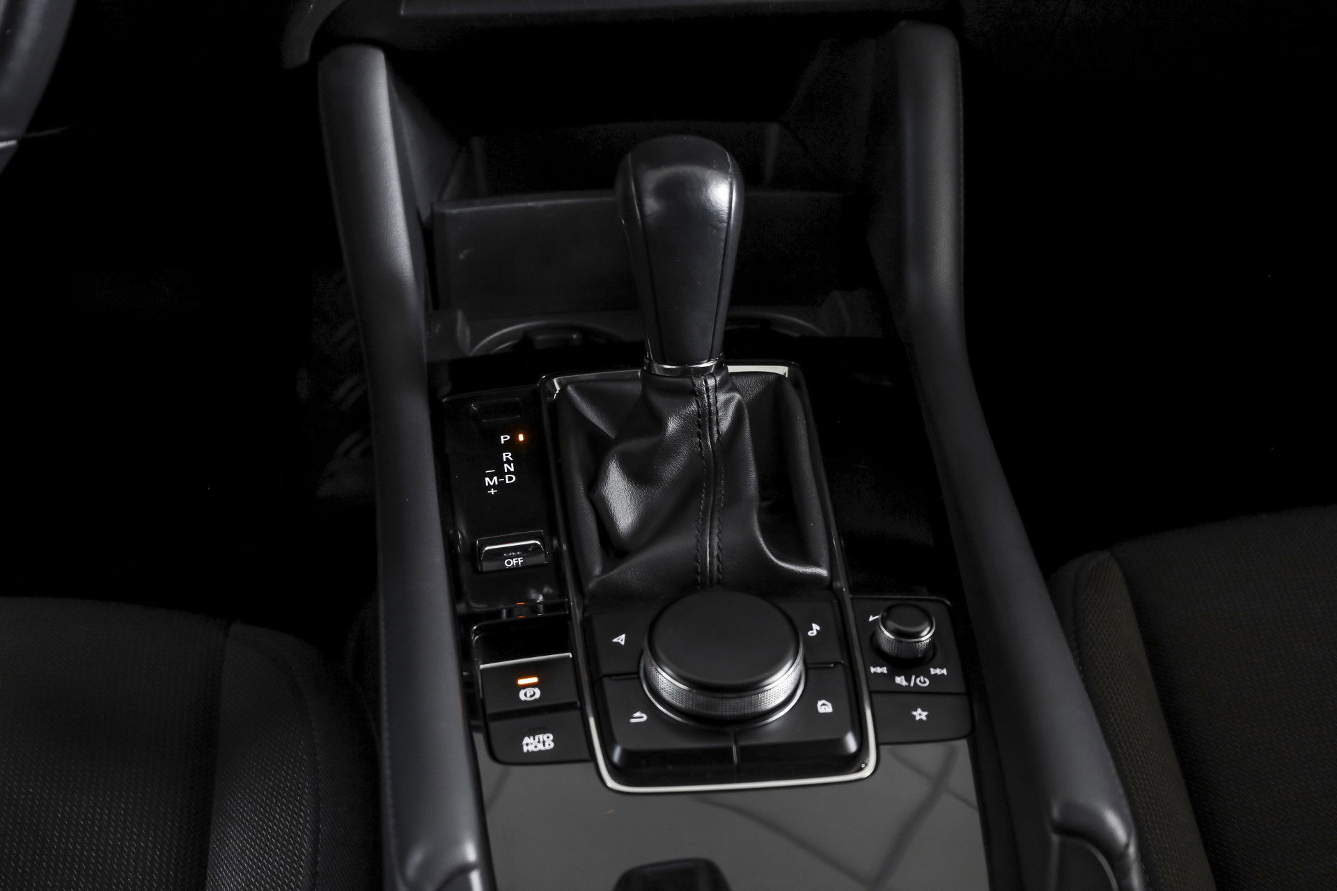 Mazda - 3