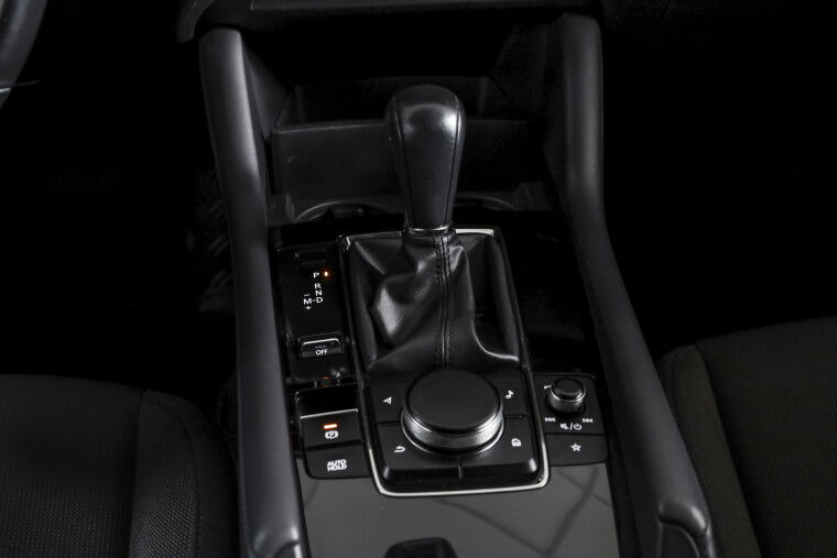 Mazda - 3