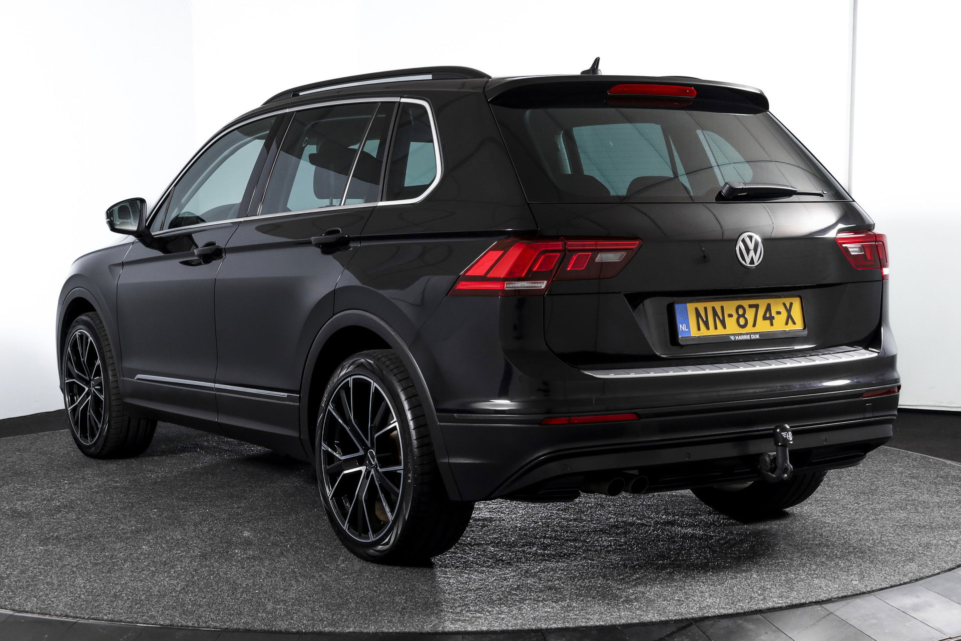 Volkswagen - Tiguan
