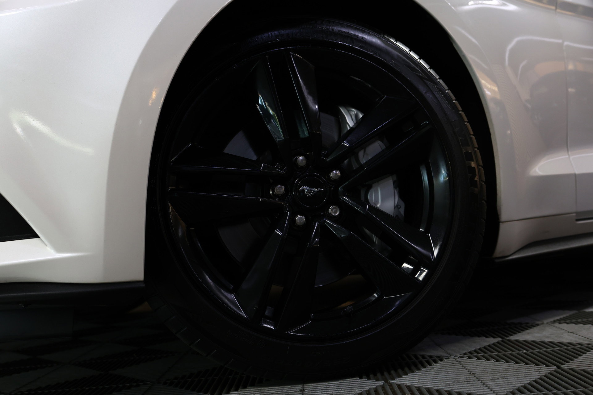 Ford Convertible 2.3 EcoBoost AVM NAVI CLIMA CAMERA KEYLSS PDC CRUISE LEDER SUBWH "19 - foto 4