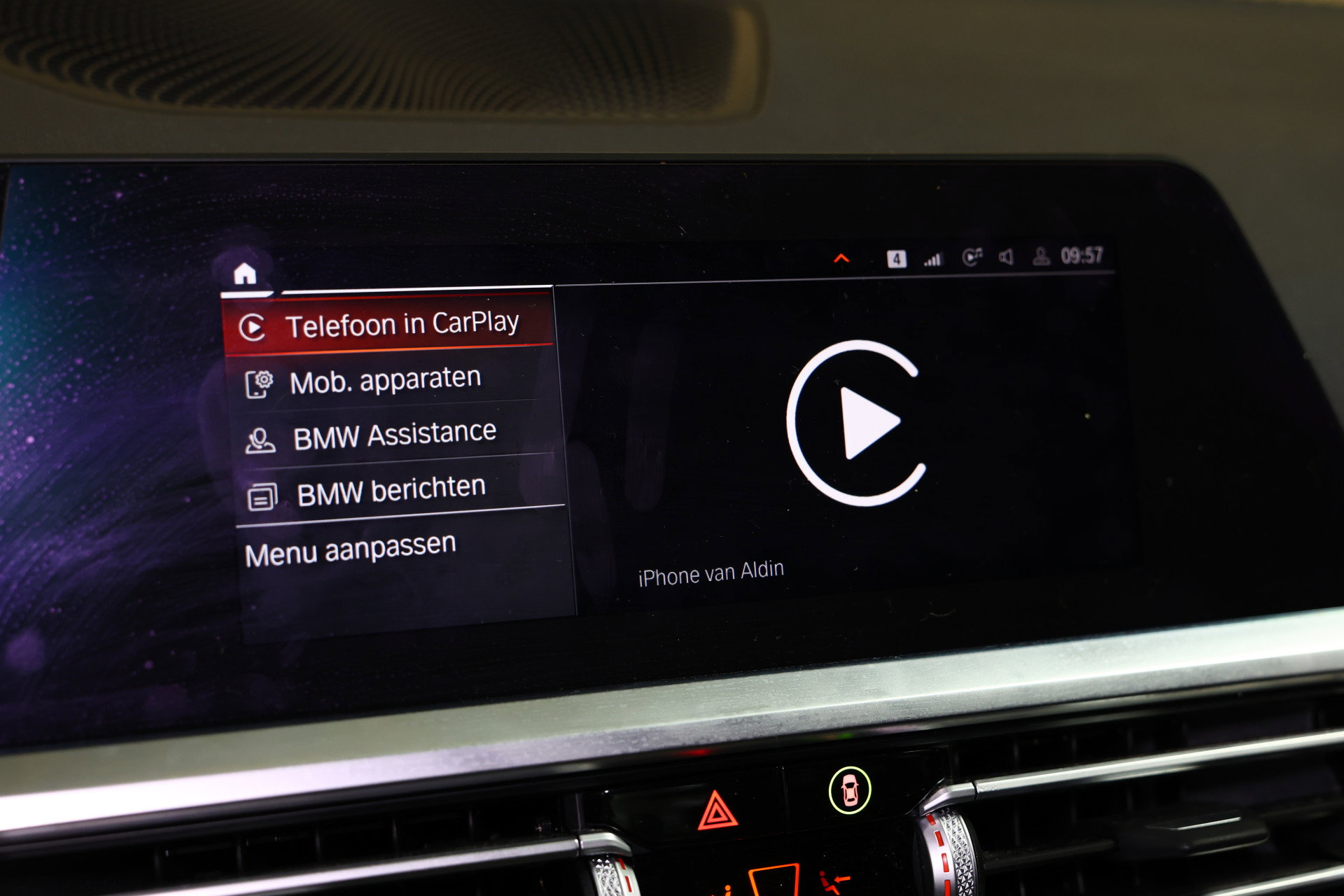 BMW 318i Business M SPORT Edition AVM SPORTLEDER NAVI CARPLAY VIRTUAL '21 - foto 22