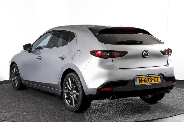 Mazda - 3
