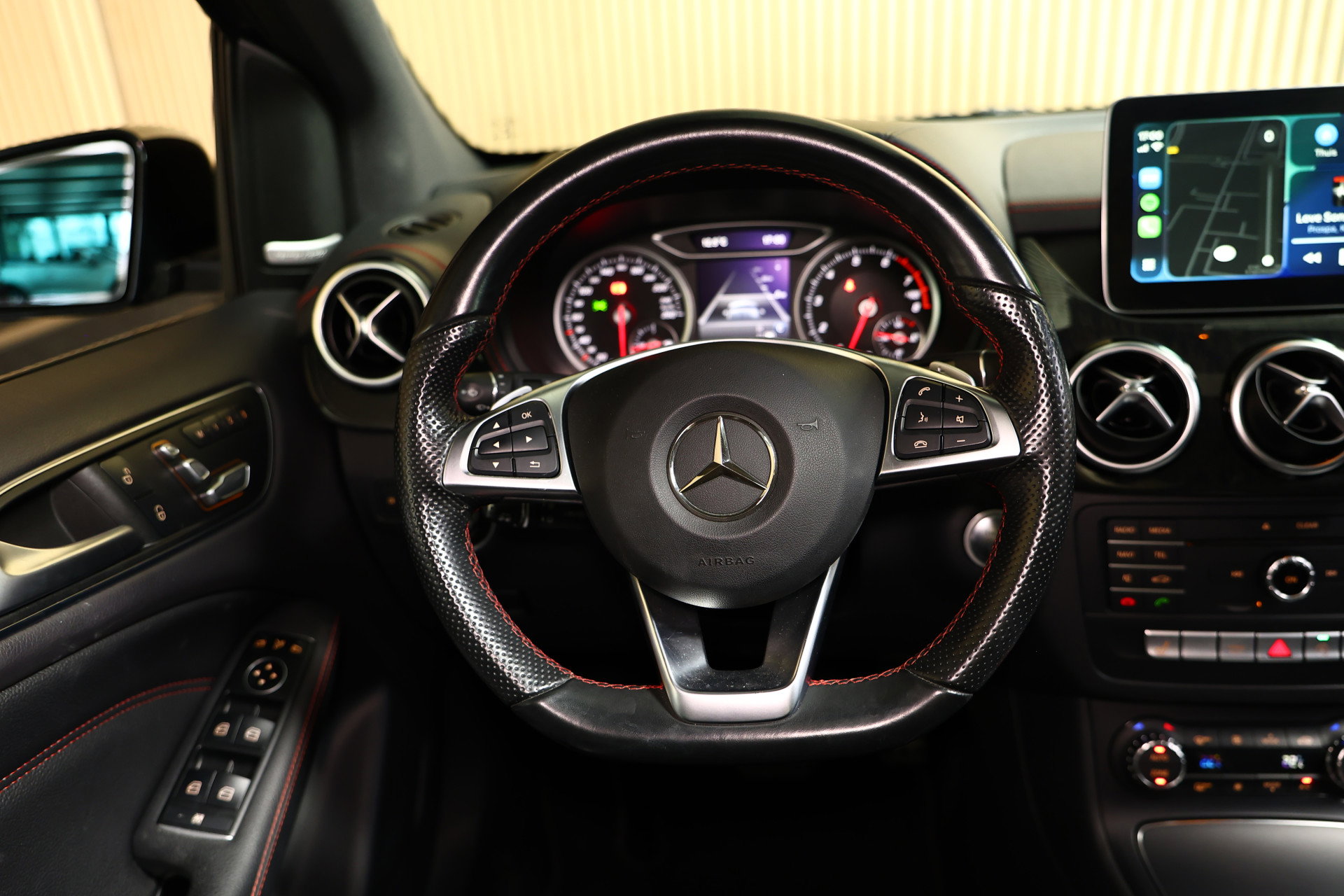 Mercedes-Benz 250 AMG 4Matic Automaat B 250 PANO H/K CARPLAY LEDER MEMORY '16 - foto 13