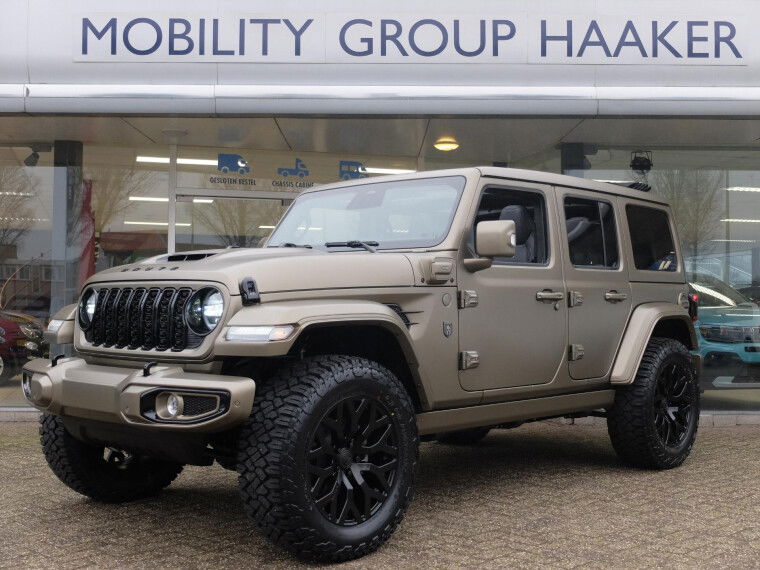 Foto van Jeep Wrangler Unlimited 4xe 380 Sahara BRUTE CUSTOM I Plug In Hybrid I Mat