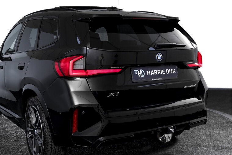 BMW - X1