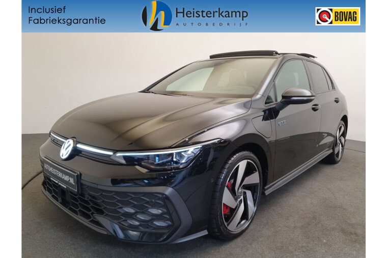 Volkswagen Golf 1.5 eHybrid 272pk DSG/AUT GTE Leder, Pano, Wegklapbare trekhaak, Head-up