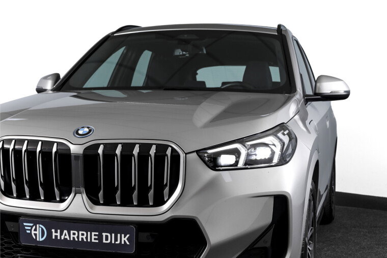 BMW - X1