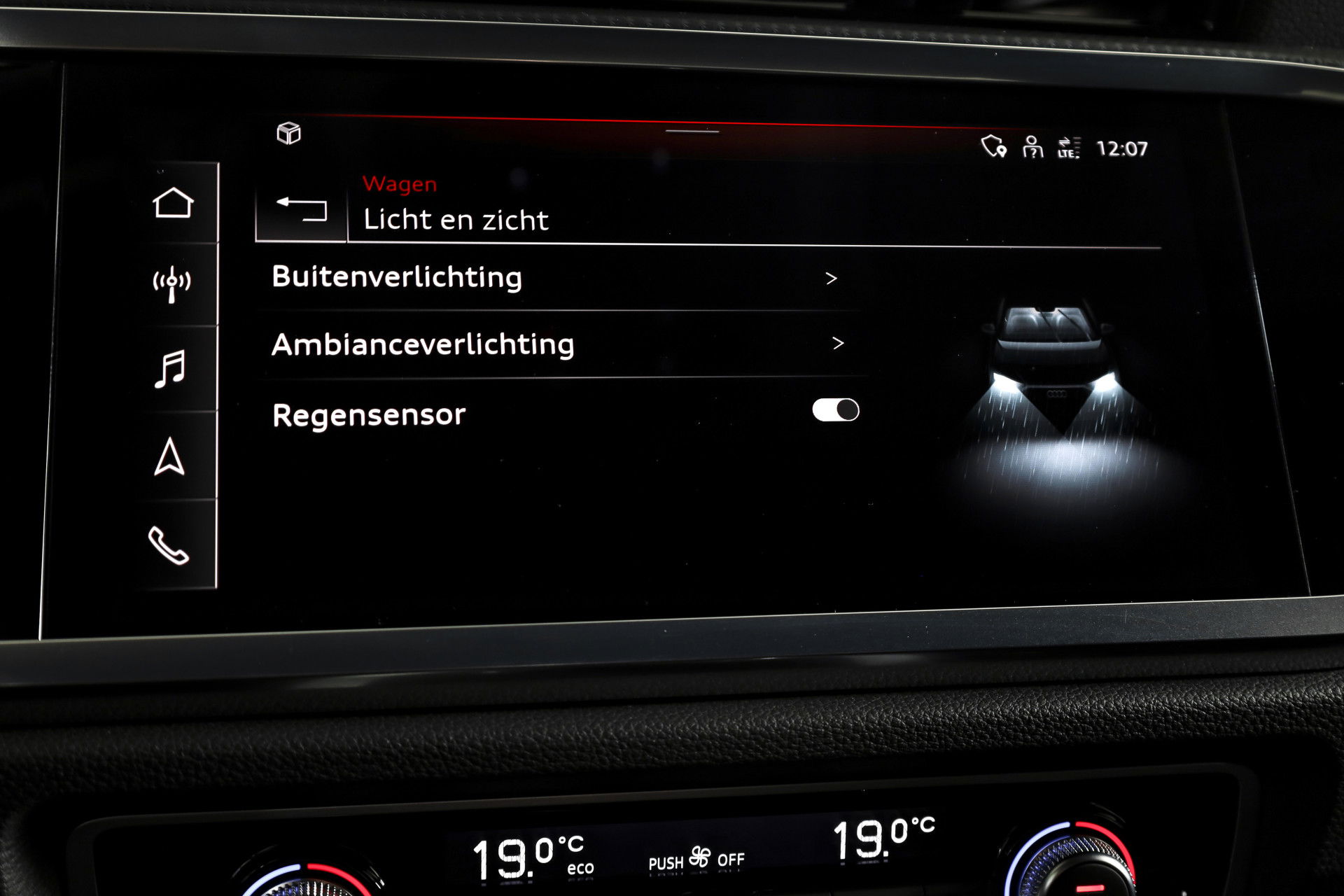Audi - Q3