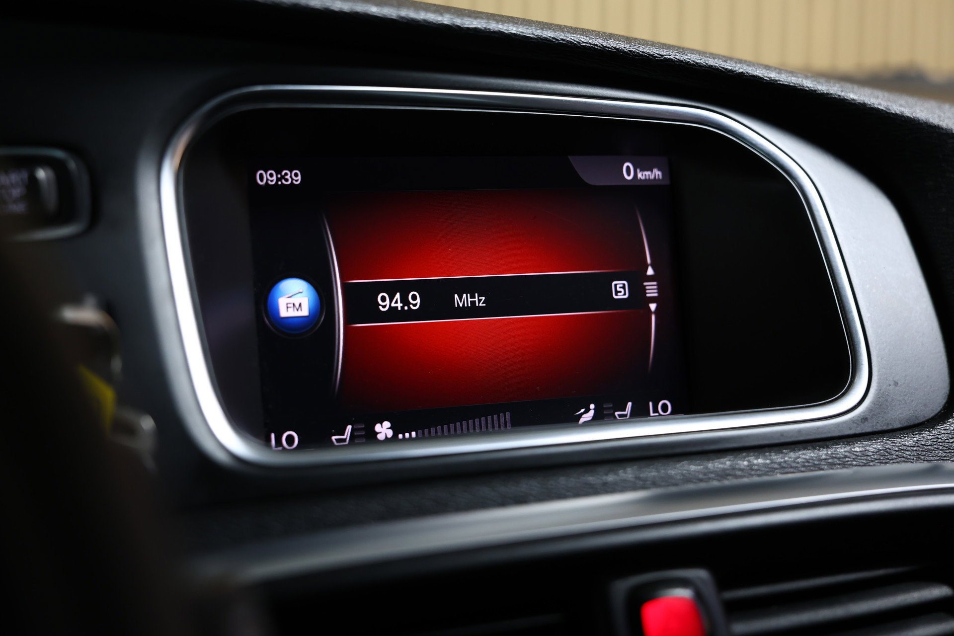 Volvo 2.0 T5 R-Design AVM NAVI CLIMA CRUISE PDC STOELVERWARMING "18 - foto 17