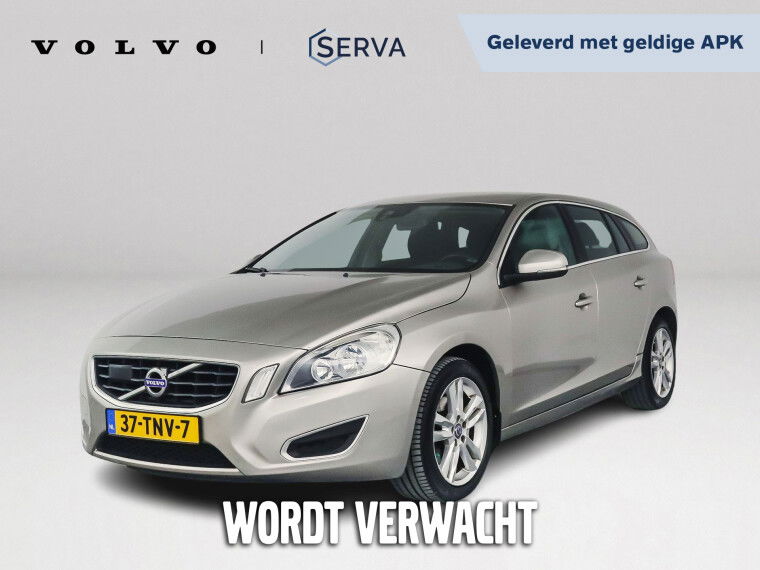 Foto van Volvo V60 T3 Momentum | Stoelverwarming | Cruise Control