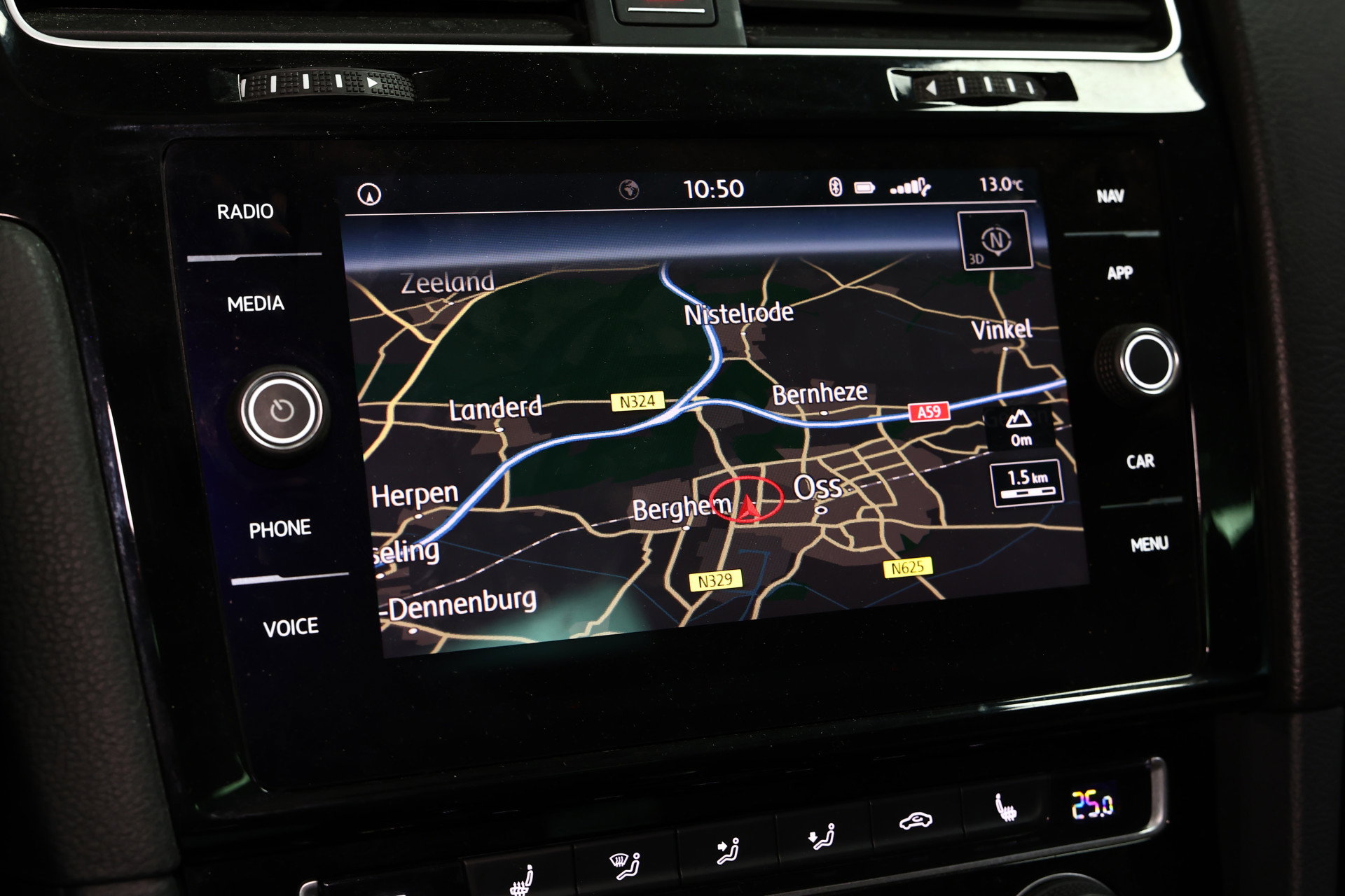 Volkswagen Variant 1.4 TSI Highline AUTOMAAT PANORAMADAK NAVI CARPLAY STOELVW "17 - foto 26