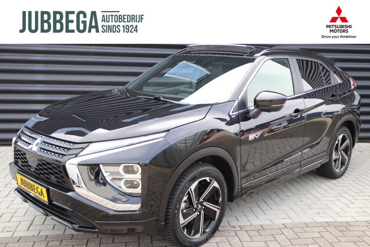 Foto van Mitsubishi Eclipse Cross 2.4 PHEV Instyle Black Carbon LTD Edition