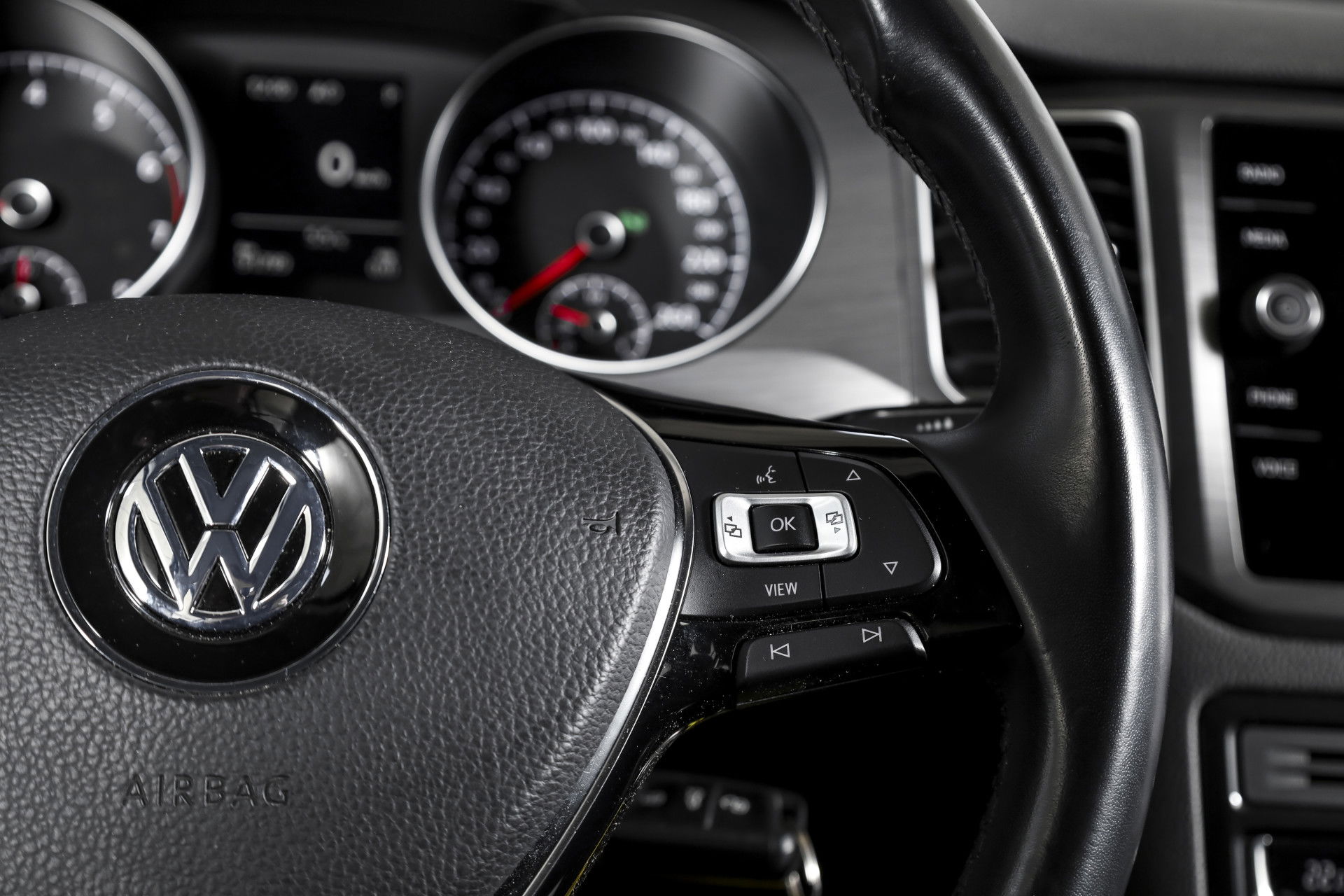 Volkswagen - Golf Sportsvan