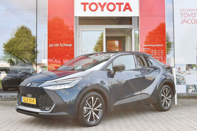Foto van Toyota C-HR 1.8 Hybrid 140 Dynamic Automaat 140pk