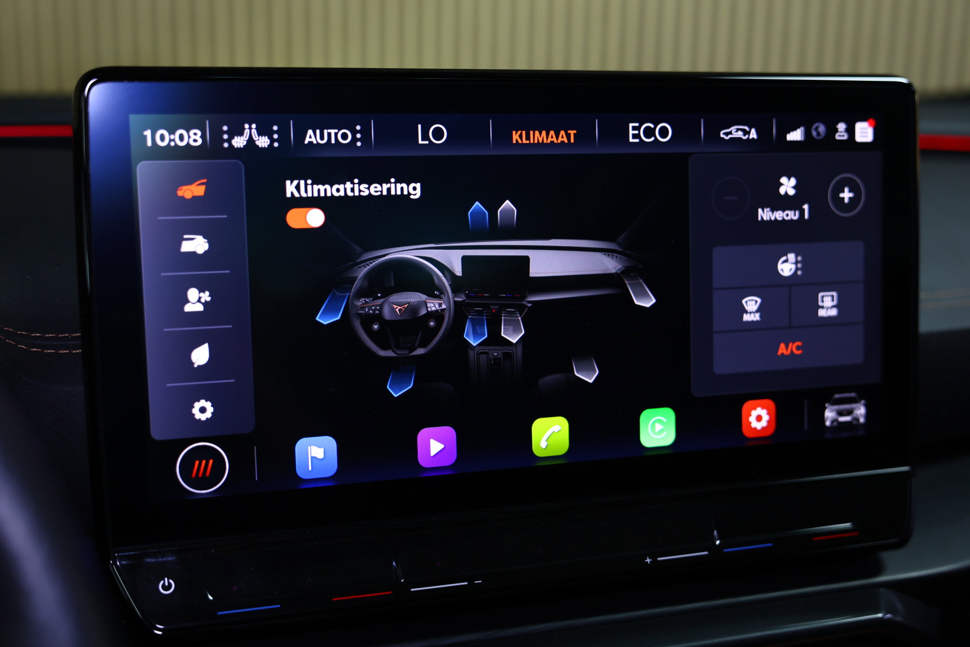 CUPRA 1.4 e-Hybrid Adrenaline AVM CARPLAY NAVI PANO MEMORY VIRTUAL CAMERA SFEER "23 - foto 24
