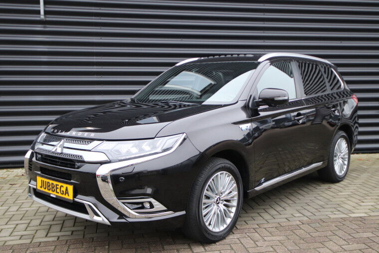 Foto van Mitsubishi Outlander 2.4 PHEV Instyle