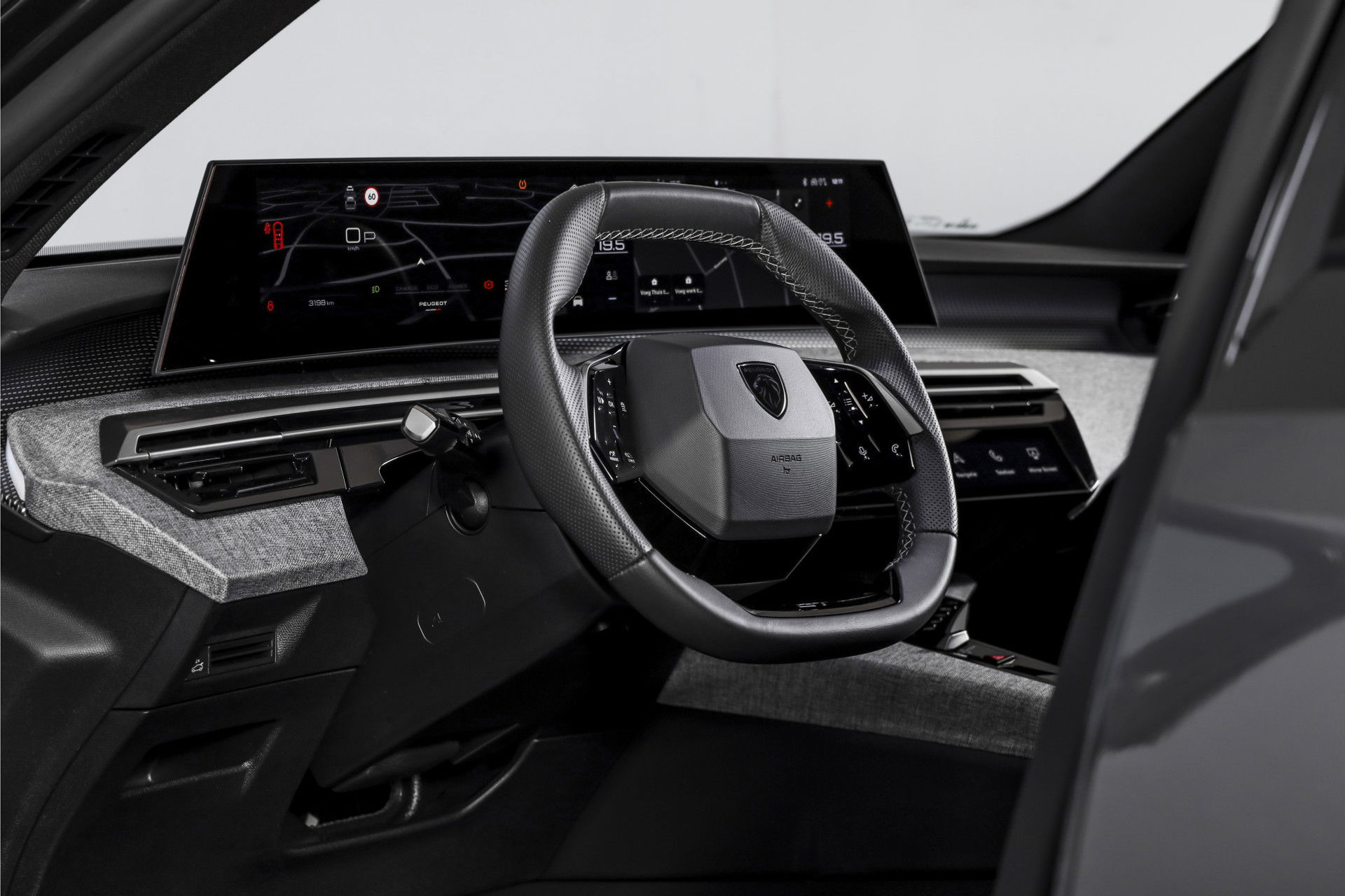 Peugeot - 3008